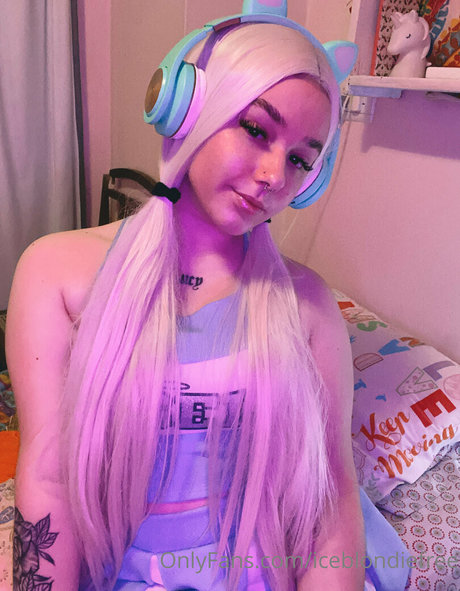Cosplayfoxyuzumaki photo 336