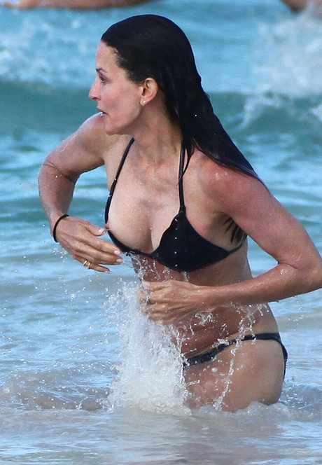 Courteney Cox photo 4