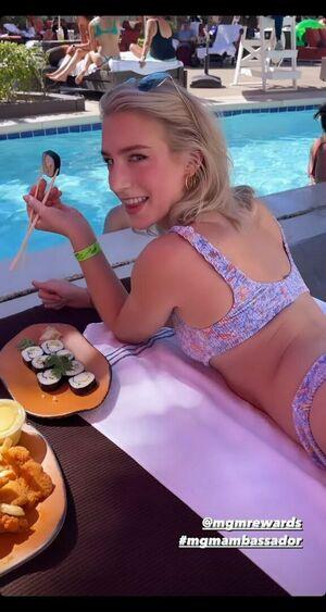 Courtney Miller photo 144
