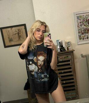 Courtney Miller photo 347