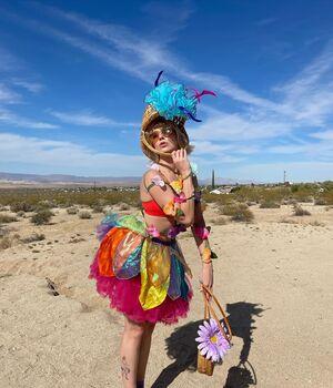 Courtney Miller photo 454