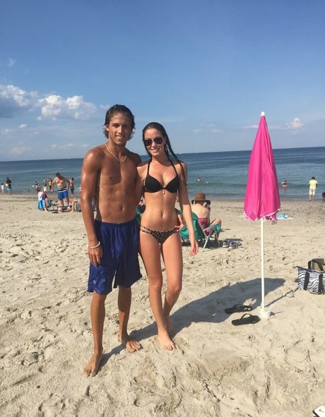 Courtney O'Connell photo 14