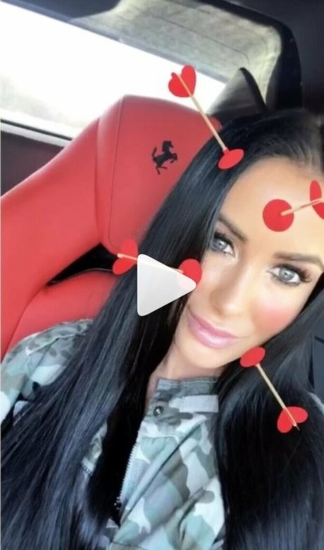 Courtney O'Connell photo 41