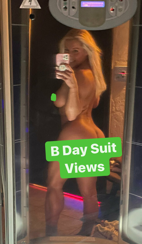 Courtneyanntt photo 323