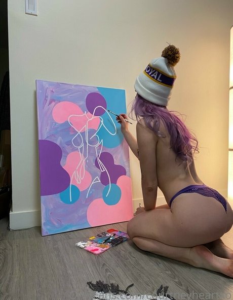 Courtneyheartxo photo 185