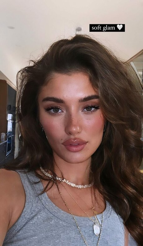 Cowgirlbrooklynbabe photo 3