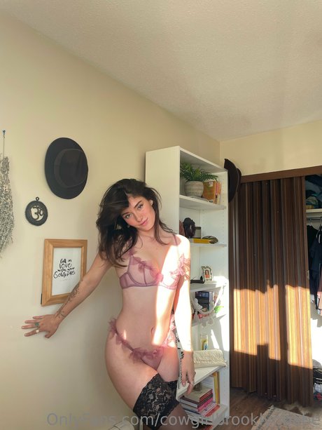 Brooklyn Babe photo 8