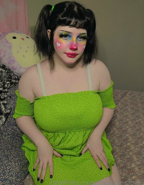 Creamieclown photo 31