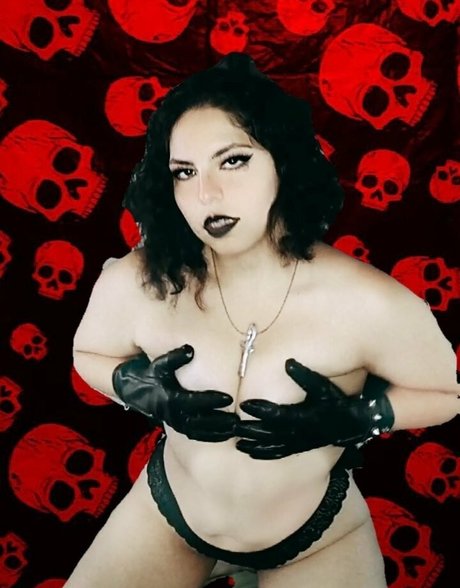 Crimson_ghoul photo 16