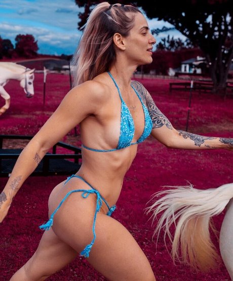 Cristina Pilo photo 33
