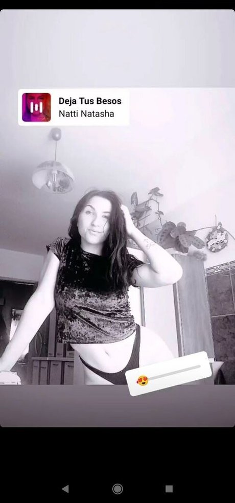 Cristinutza18 photo 11