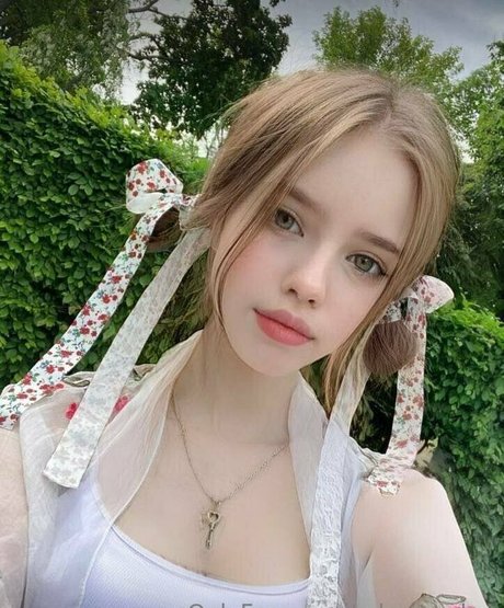 Crln_carolyn photo 5