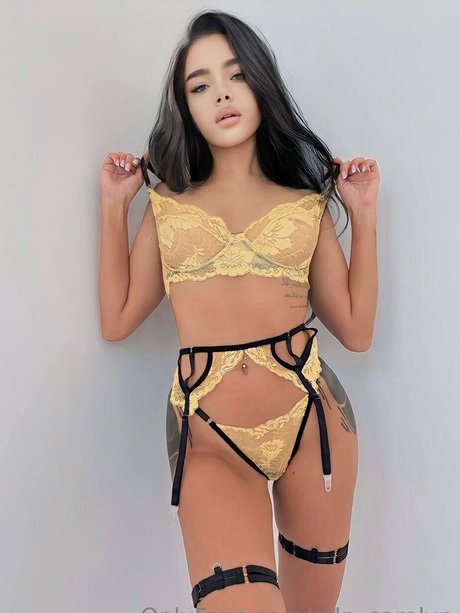 Crln_carolyn photo 56