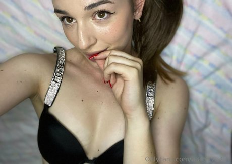 Crln_carolyn photo 74