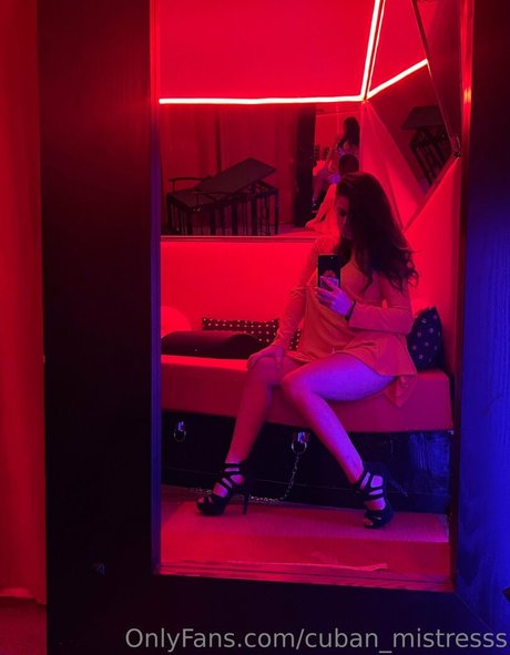 Cuban_mistresss photo 7