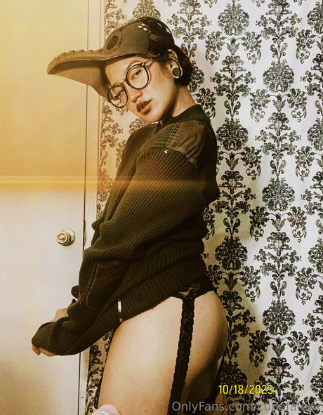 Cupofalexx photo 75