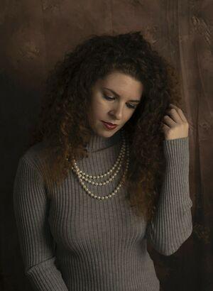 Curlykmodel photo 16