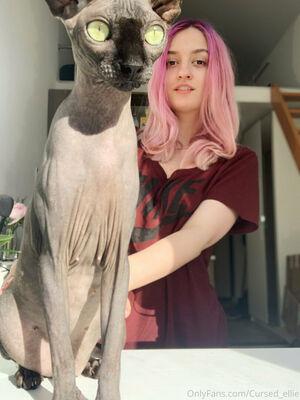 cursed_ellie photo 734