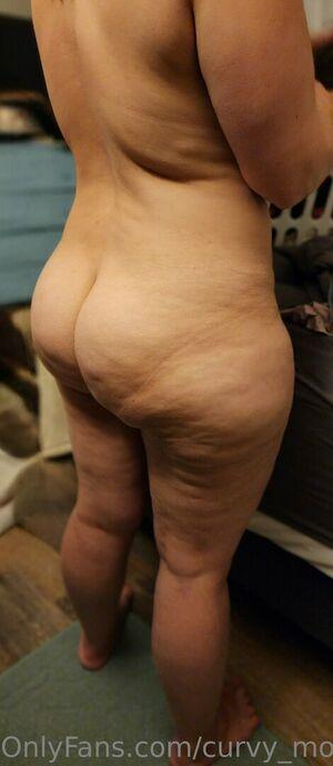 Curvy Mommy photo 22