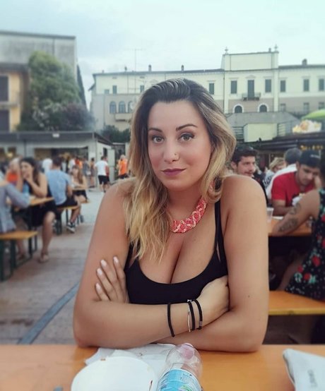 Curvygirl89 photo 85