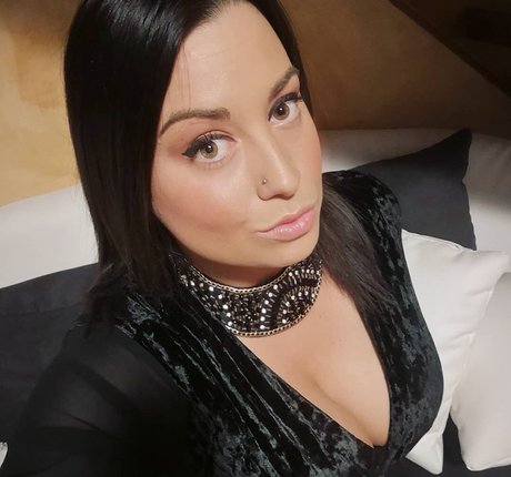 Curvygirl89 photo 112