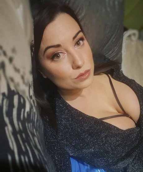 Curvygirl89 photo 114