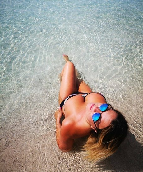 Curvygirl89 photo 117