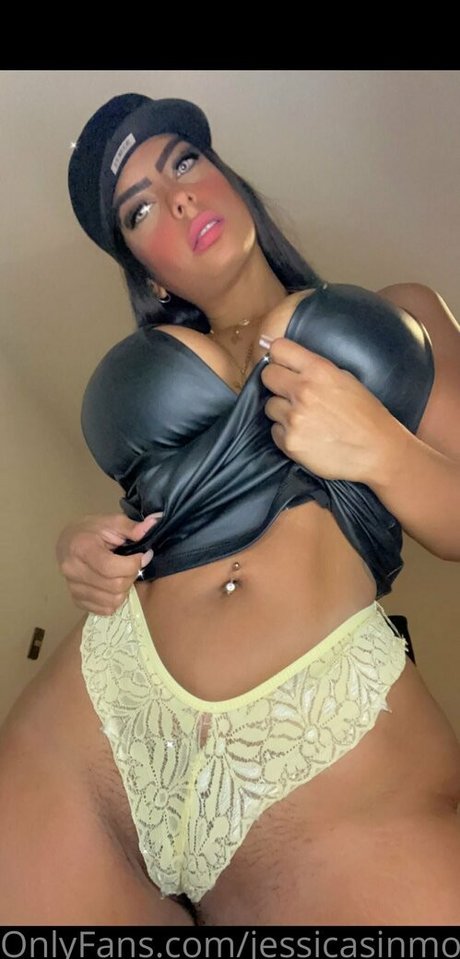 Curvyjessy photo 8