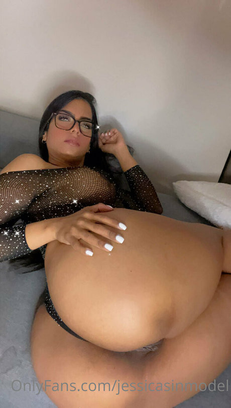 Curvyjessy photo 13