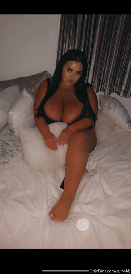 Curvykb photo 49