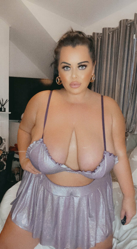 Curvykb photo 55