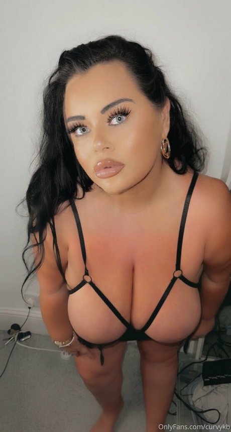 Curvykb photo 112
