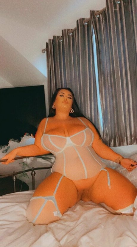 Curvykb photo 146