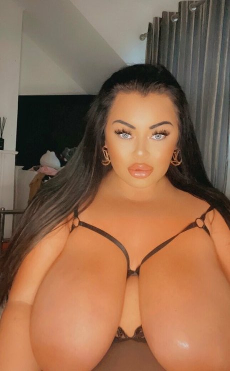 Curvykb photo 151