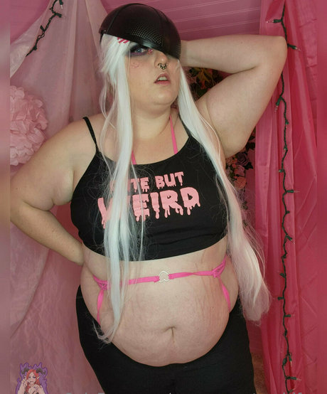 Curvymonstergirlfree photo 30