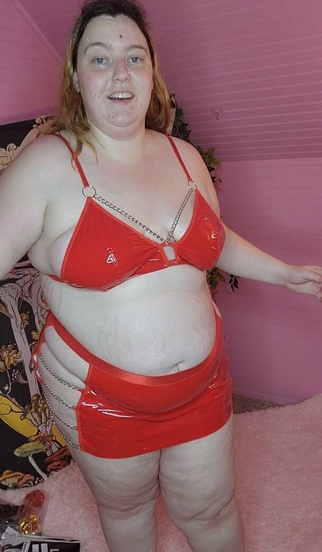 Curvymonstergirlfree photo 49