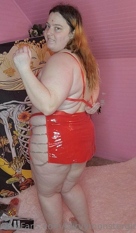 Curvymonstergirlfree photo 50