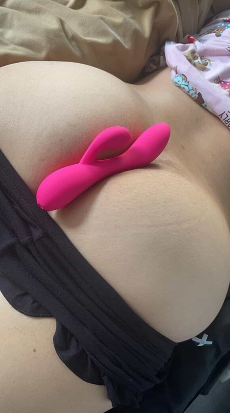 Curvyprincess93 photo 11