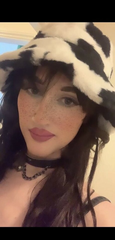 Cutelily00 photo 3