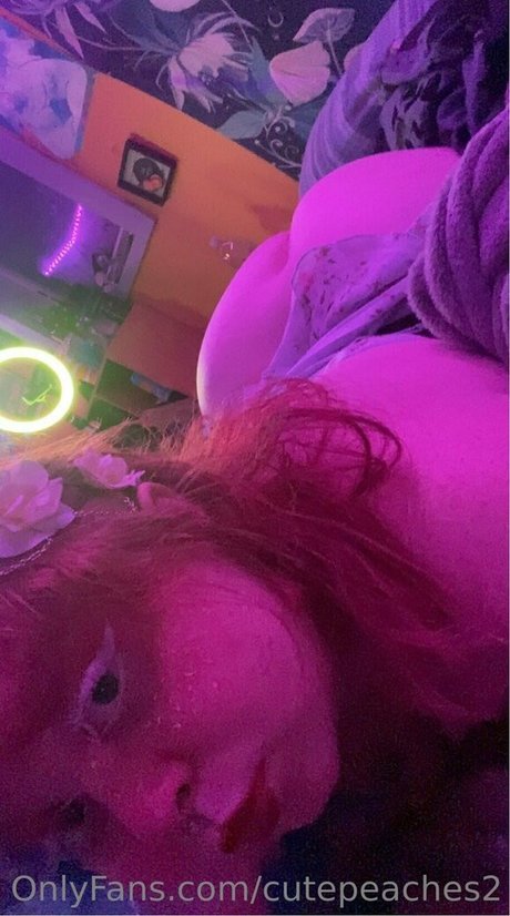 Cutepeaches2 photo 99