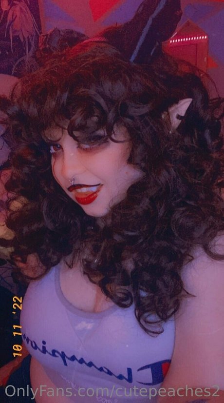 Cutepeaches2 photo 158