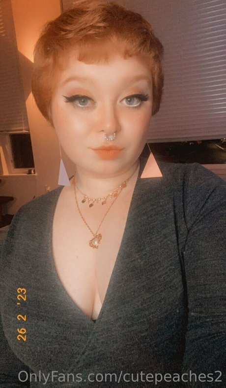 Cutepeaches2 photo 187