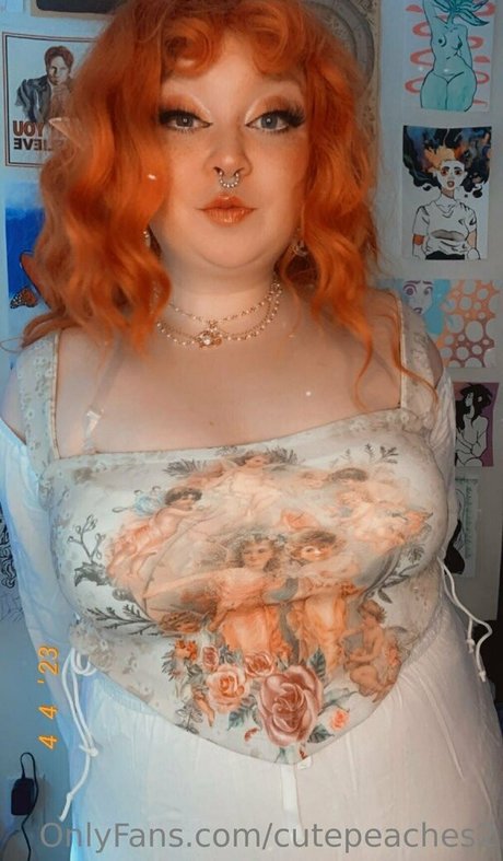 Cutepeaches2 photo 209