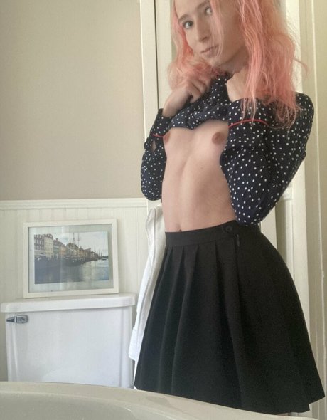 Cutetrap10 photo 100