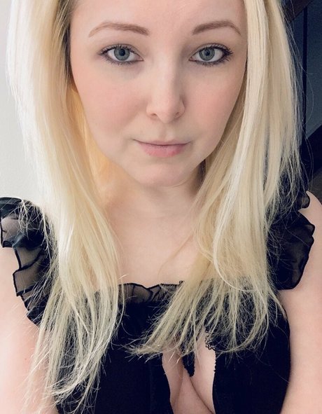 Cutieblonde18 photo 62
