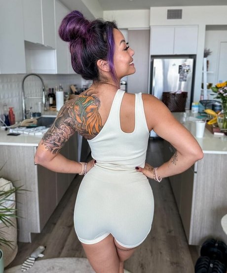 Cynthia Leu photo 46