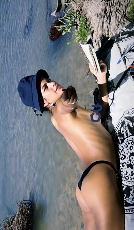 Cynthia Senek photo 2