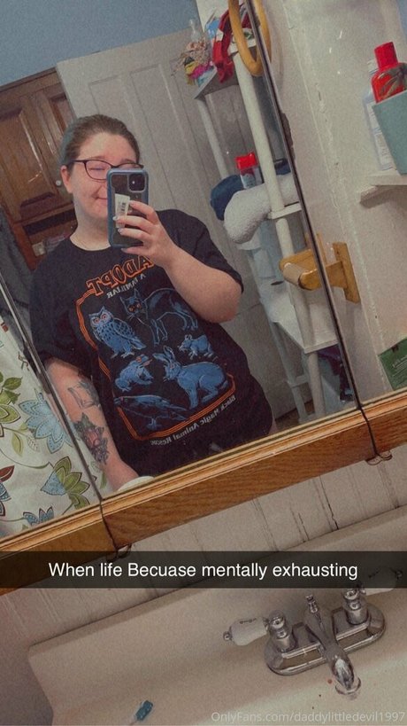 Daddylittledevil1997 photo 2