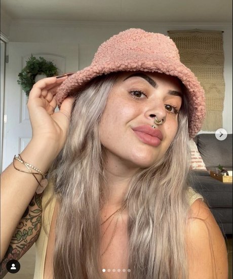 Dahliainwonderland photo 7