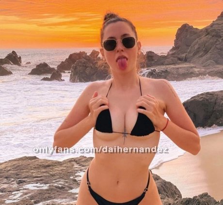 Daiana Hernandez photo 81
